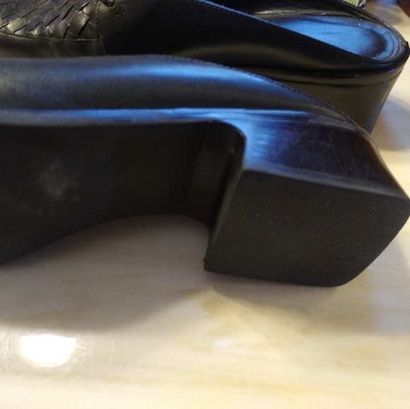 Black Leather Worthington Slides Size 9 - Picture 5 of 5